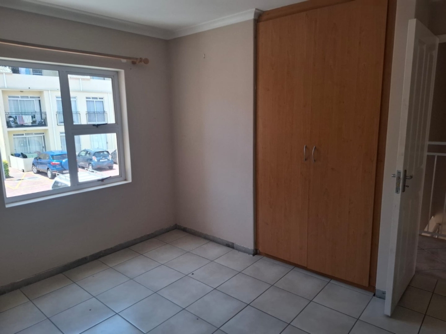 3 Bedroom Property for Sale in Gordons Bay Central Western Cape